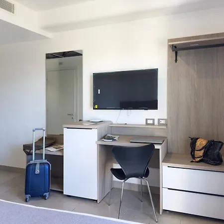 Simon Hotel 4*