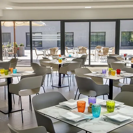 Simon Otel 4*