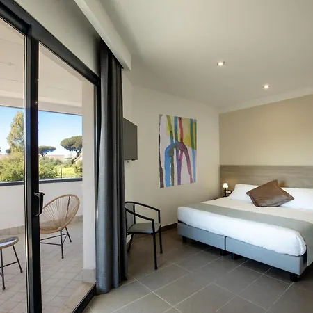 Otel Simon 4*